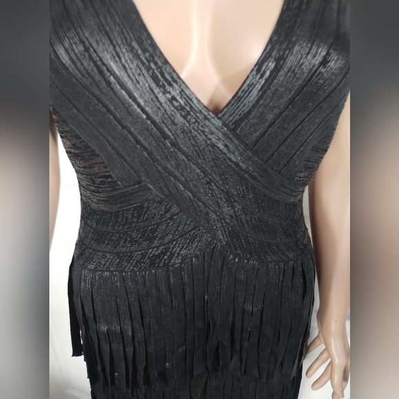 Herve Ledger V Neck Metallic Fringe Dress Medium - Picture 8 of 13